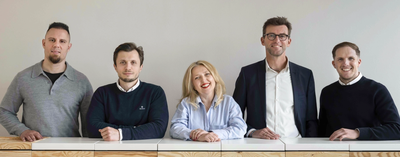 Das Hamburger Vertriebs-Team kümmert sich persönlich um Sie und Ihre Produktwünsche.